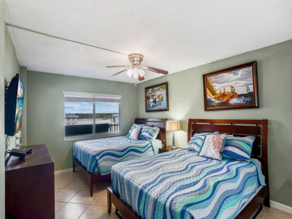 Indian Shores Beachfront condo